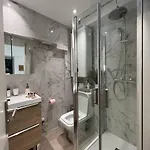 Superbe 2 Pieces, Equipe Centre De Cannes. Apartament
