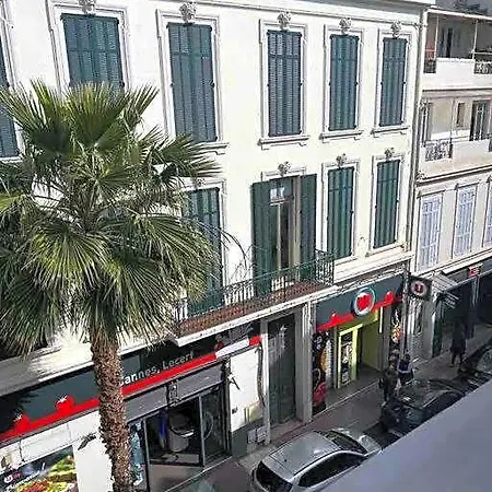Apartament Superbe 2 Pieces, Equipe Centre De Cannes. Cannes